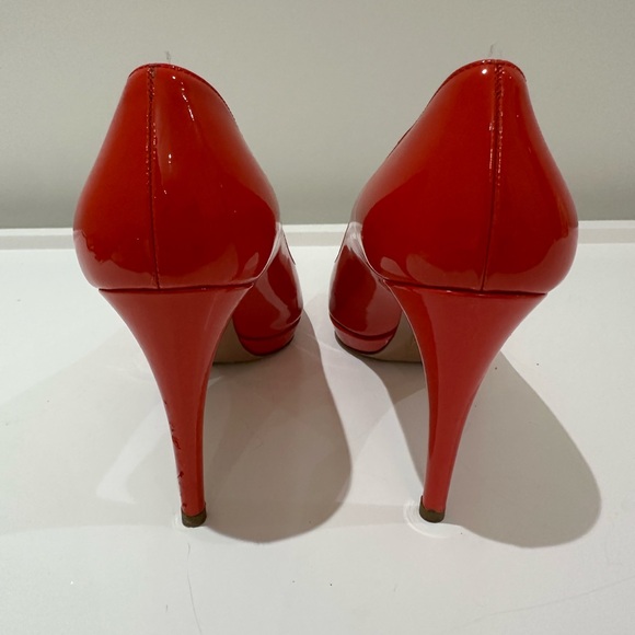 Authentic Prada heels - Picture 3 of 5